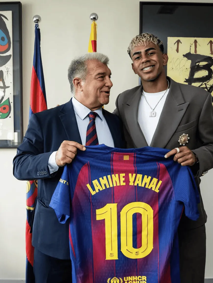 7 月 17 日 足球 黄金甲快报