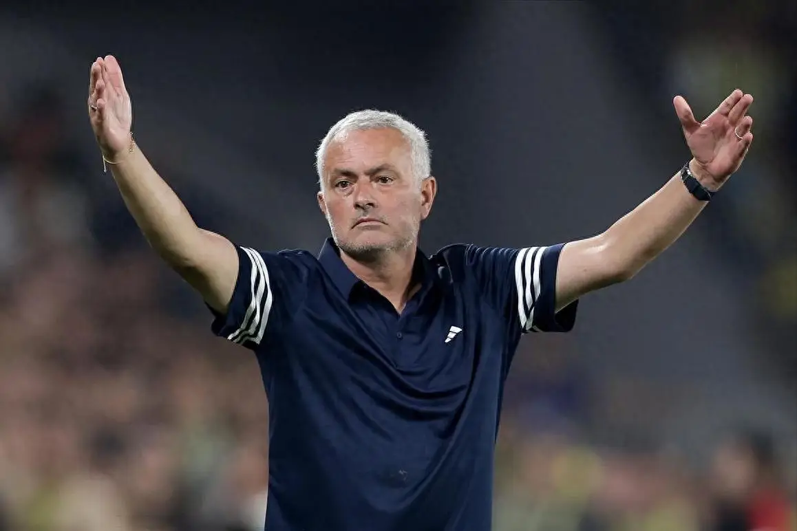 费耶诺德 日本国脚脚双响难救主 穆里尼奥再战欧冠近年三杀费耶诺德