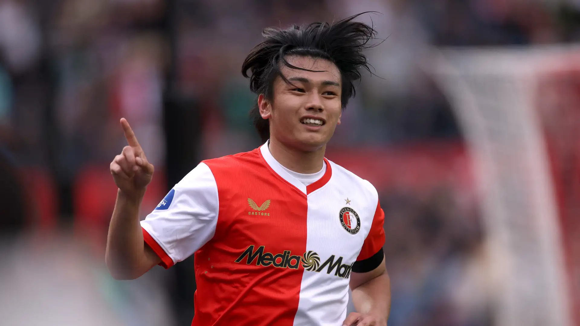 日本国脚 费耶诺德 前锋上田绮世爆发力冠绝欧洲