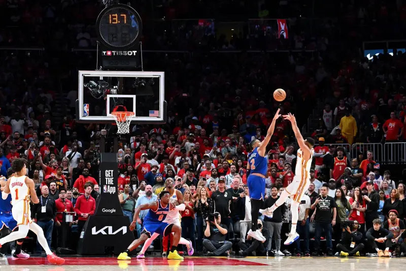 NBA 老鹰CJ谈绝杀：主帅画出很棒战术，我们只是把它执行出来