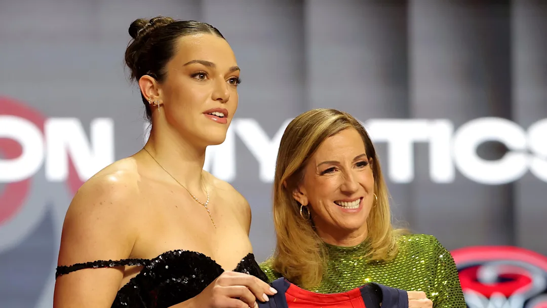 UCLA 美女 球員 Angela Dugalić 付出獲回報